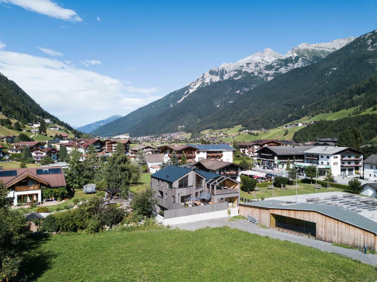Ferienhaus Zum Stubaier Gletscher - Dorf ノイシュティフト・イム・シュトゥーバイタール エクステリア 写真