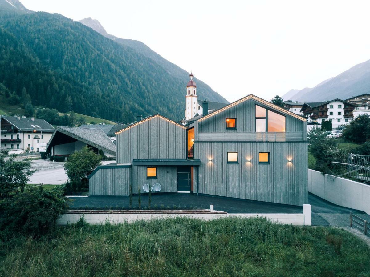 Ferienhaus Zum Stubaier Gletscher - Dorf ノイシュティフト・イム・シュトゥーバイタール エクステリア 写真